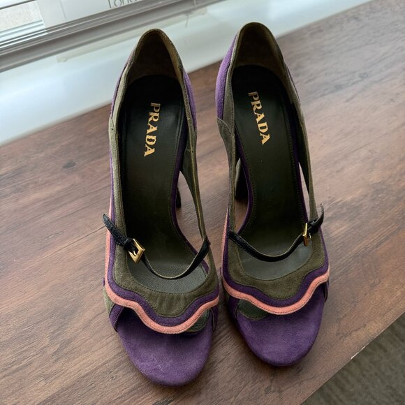 Prada 👠 Host Pick 👠 Fairy Collection Color Block Heels size 38 - Picture 1 of 7